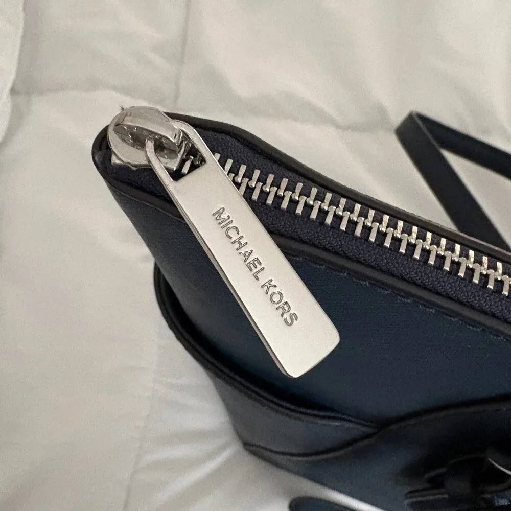 Michael Kors Charlotte Medium Tote Navy Saffiano Leather Top Zipper Travel Chic